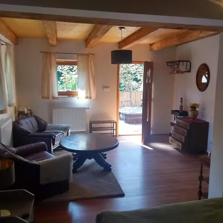 Apartmán Stodola-soukromý Pro Dva S Venkovní Vířivkou